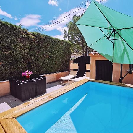 Studio Privatif Climatise , Terrasse Et Piscine 페른느 레 퐁텐느 외부 사진